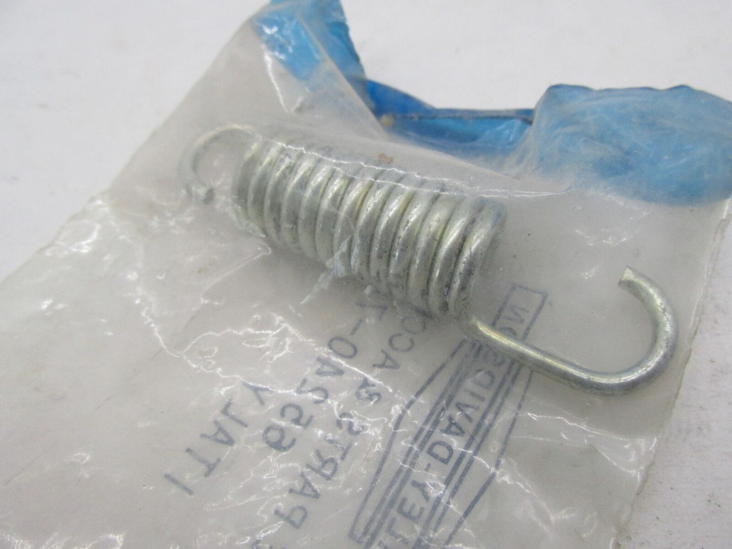 Harley-Davidson Genuine NOS Aermacchi 75-78 SS125 SS175 Exhaust Spring 65240-74P