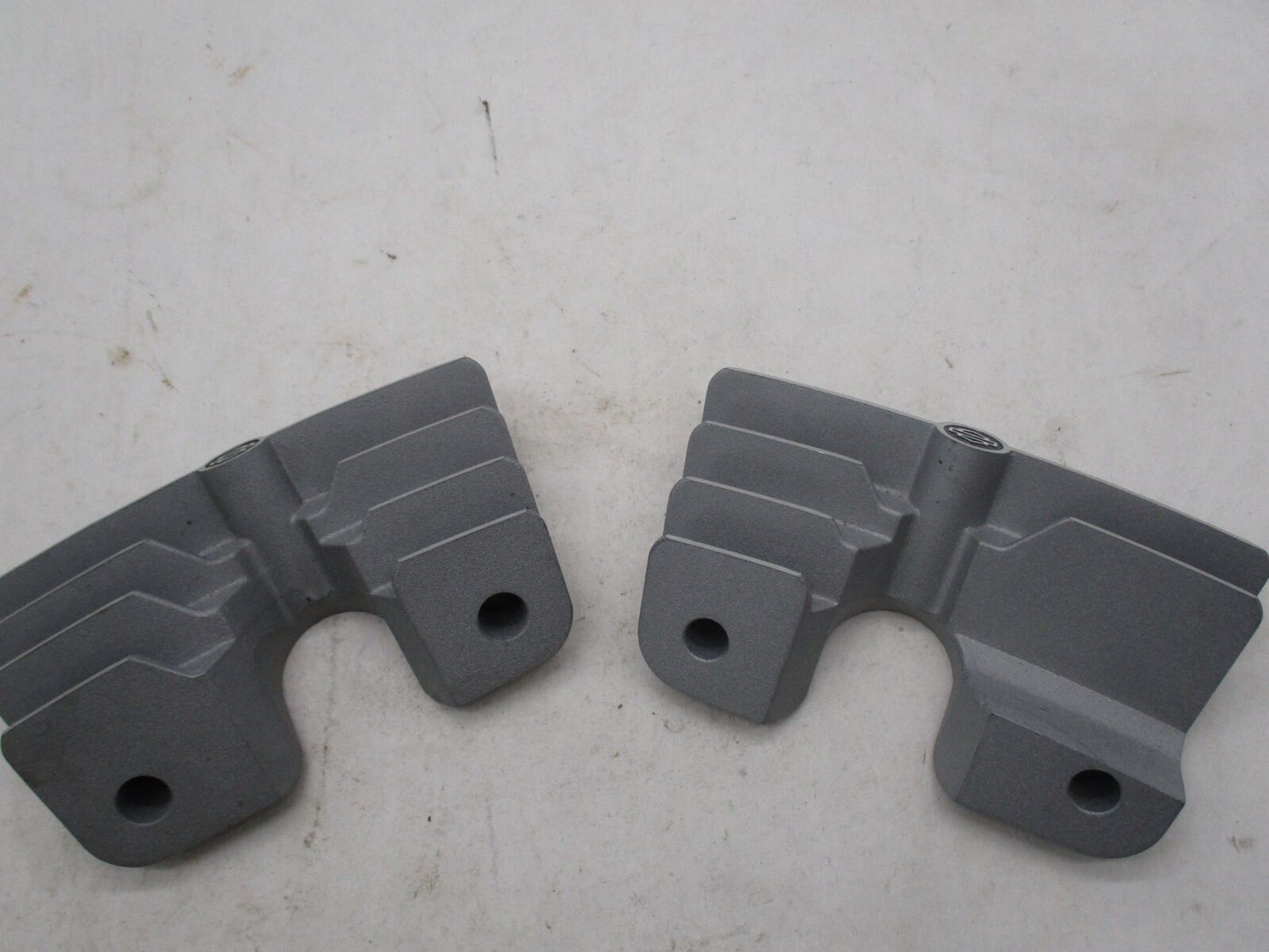 Harley Grey Finned Spark Plug Head Bolt Covers Twin Cam Bagger Softail Dyna