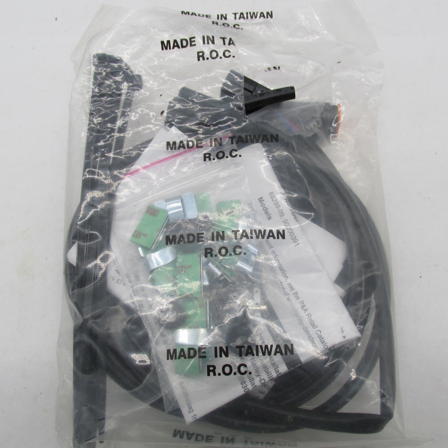 Genuine Harley-Davidson OEM NOS Touring Air Wing LED Rail Light Kit 68