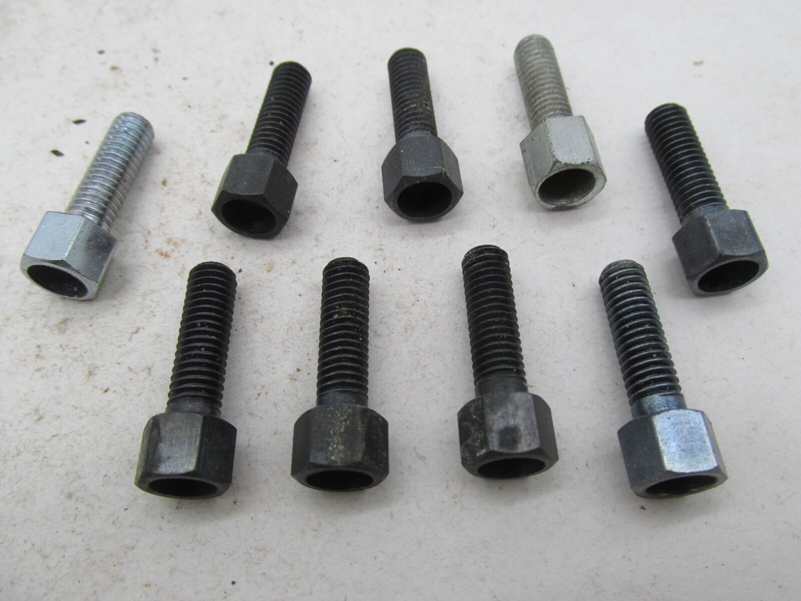 Lot of 9 Harley-Davidson Genuine Aermacchi Hex Screws 42432-65P