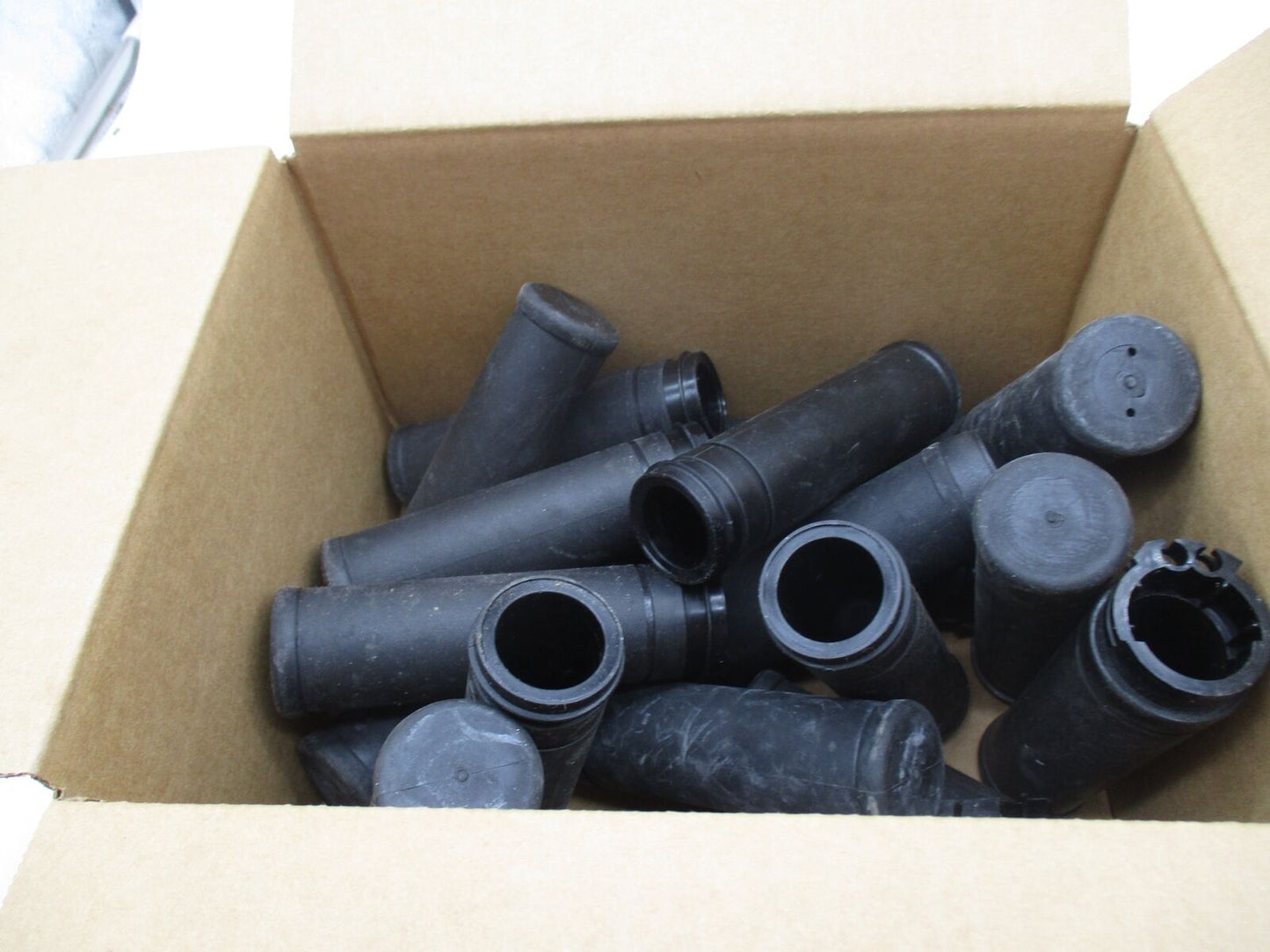 Mixed Lot of 18 Harley Genuine Clutch Side Stock Handlebar Grips