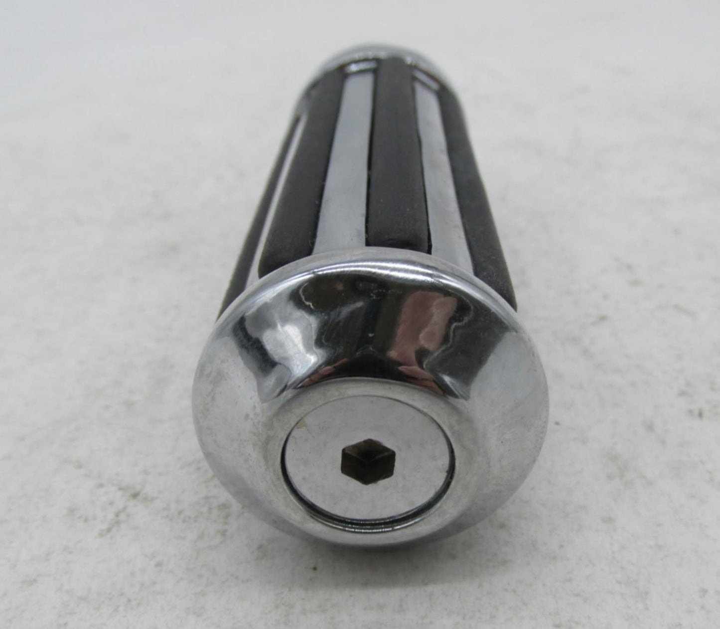 Harley Davidson Chrome Round Rubber Ribbed Foot peg