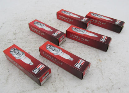 Lot of 6 Champion Motorcycle Spark Plugs 538 RH8C