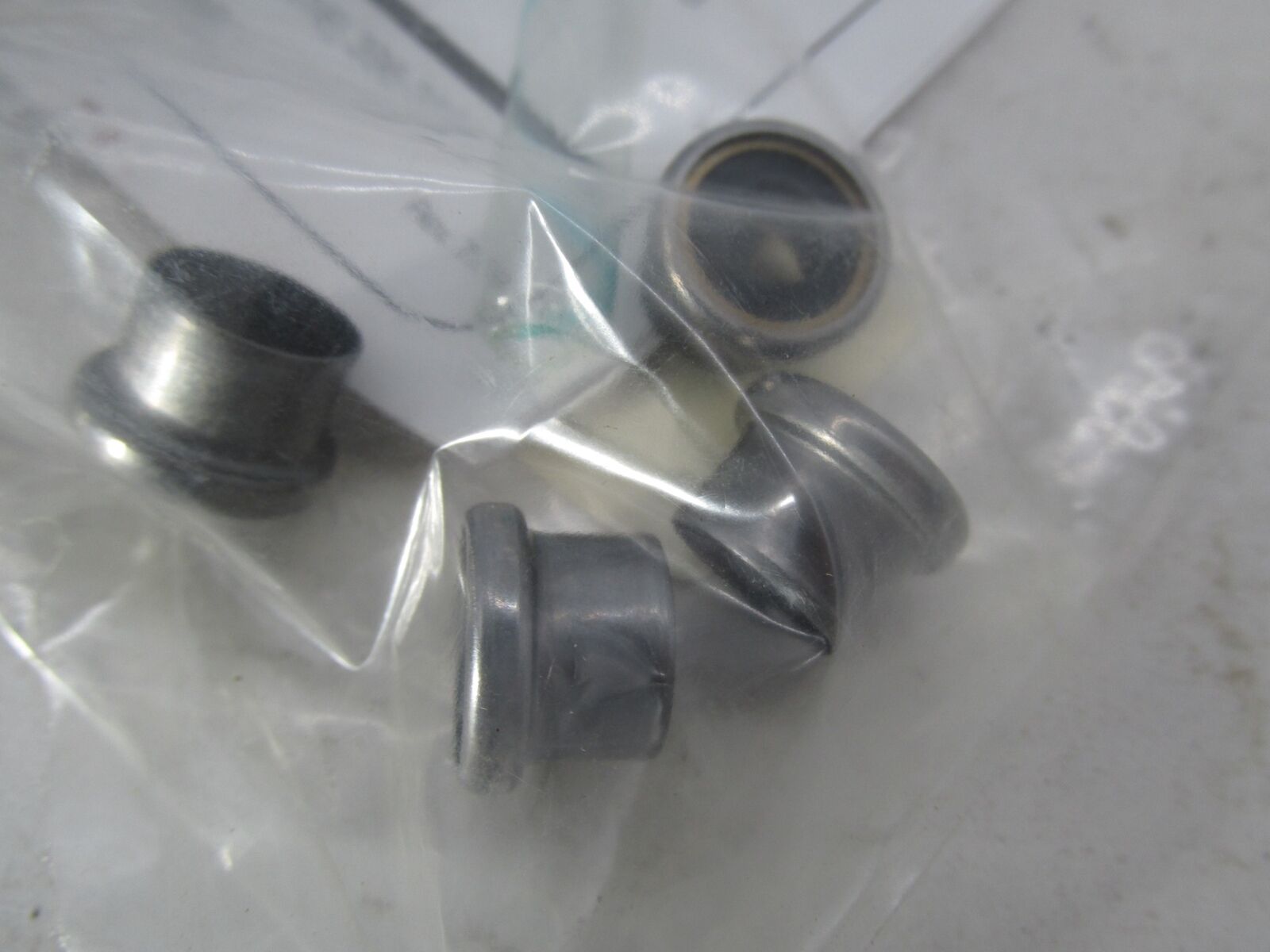 Harley-Davidson NOS K-Line Valve Stem Seals Seal Kit 4818004-86