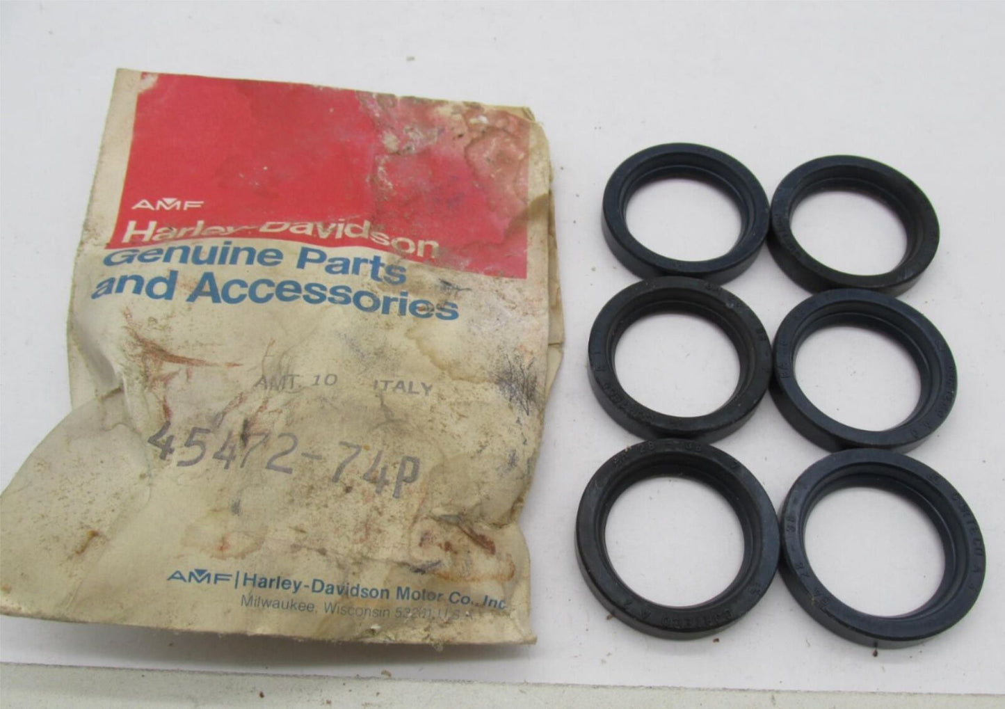 Lot of 6 Harley Davidson Genuine NOS Aermacchi Fork Slider Seals 45472-74P