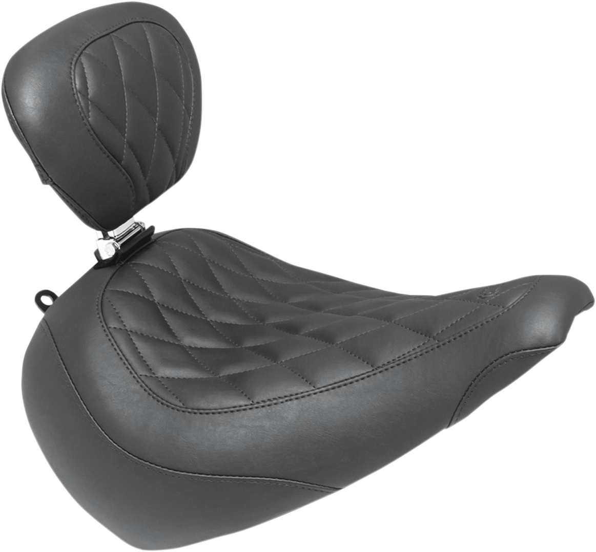 Mustang Wide Tripper Solo Seat Black Diamond 83025