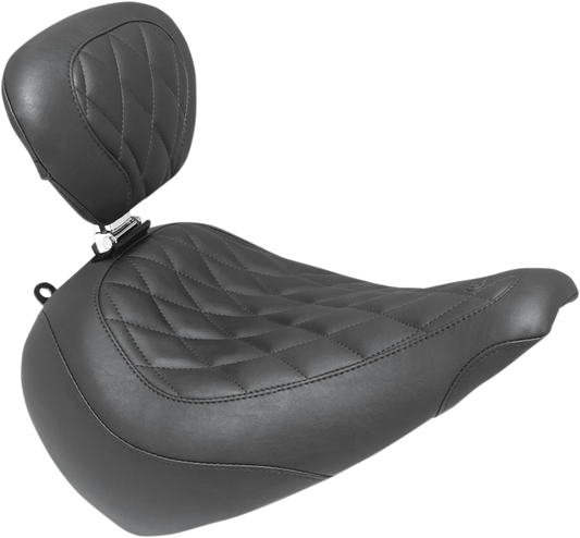 Mustang Wide Tripper Solo Seat Black Diamond 83025