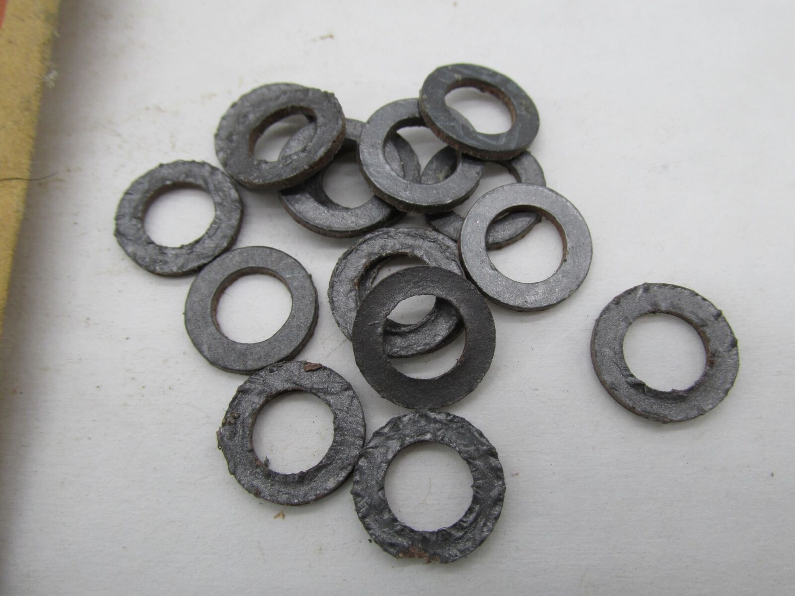 Lot of 16 Harley Genuine NOS Aermacchi Fork Damper Screw Washers 46136-61P