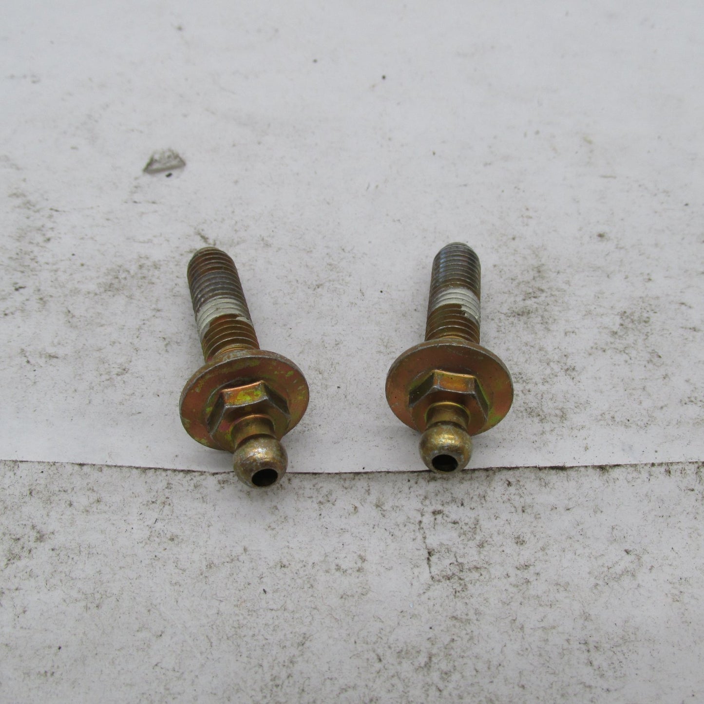 Lot of 2 Harley Davidson OEM Air Cleaner Breather Bolts 29465-08A