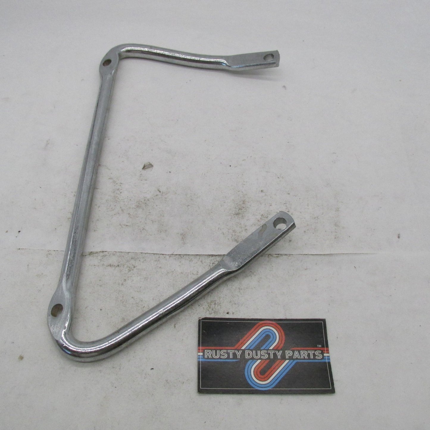 Harley Davidson NOS Left Side Luggage Saddlebag Brace Bracket 53417-65