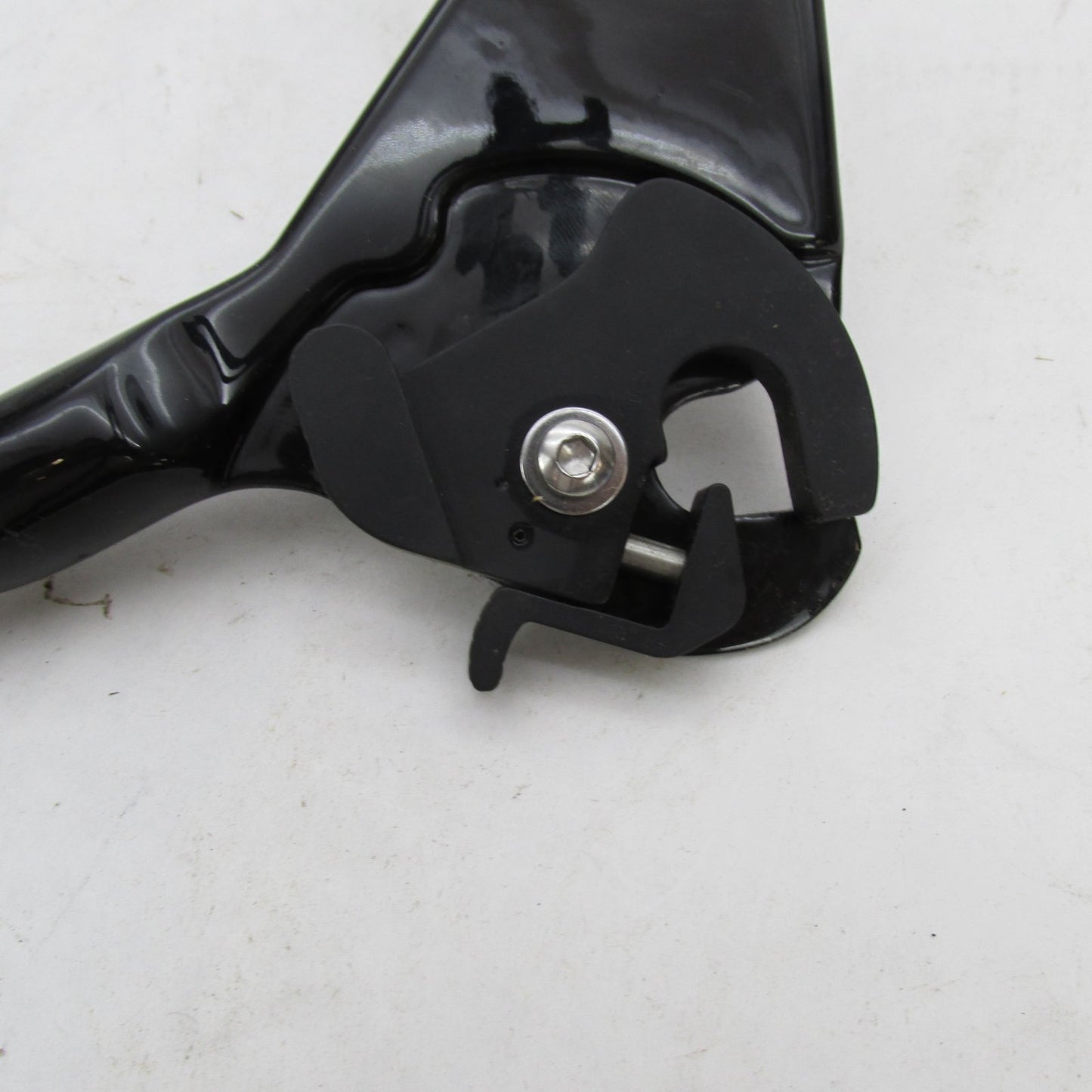 Harley Davidson NOS NIB Black Sissy Bar Passenger Backrest FLS 52760-1