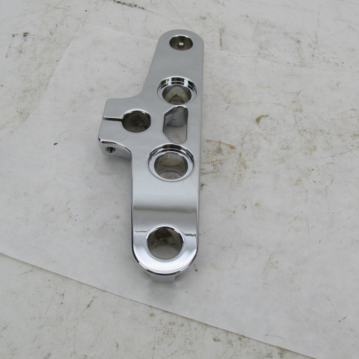 Harley-Davidson OEM Softail 41mm Chrome Upper Triple Tree Clamp 45456-