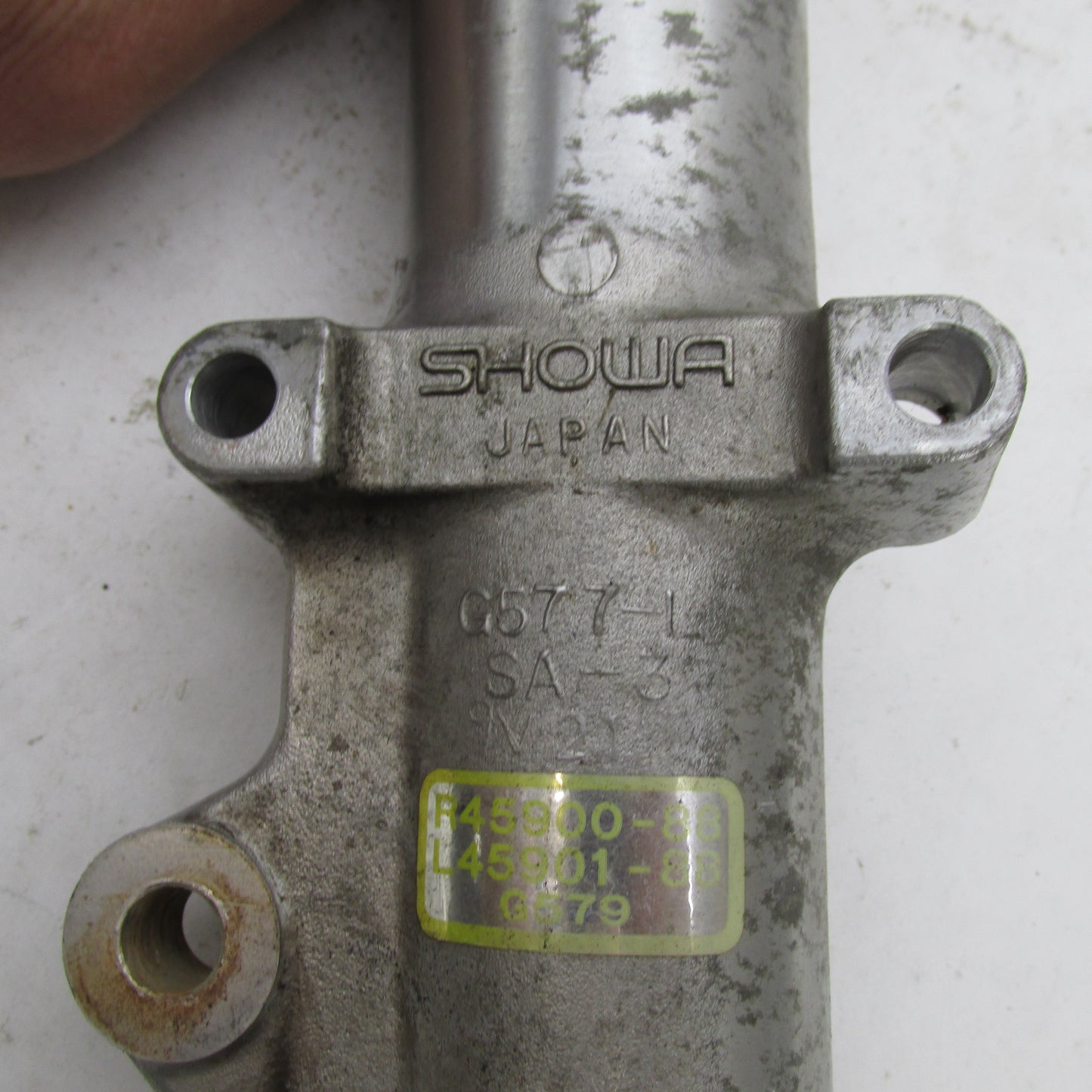 Pair of Harley Davidson OEM 39mm Front Fork Slider Legs 45900-88 45901