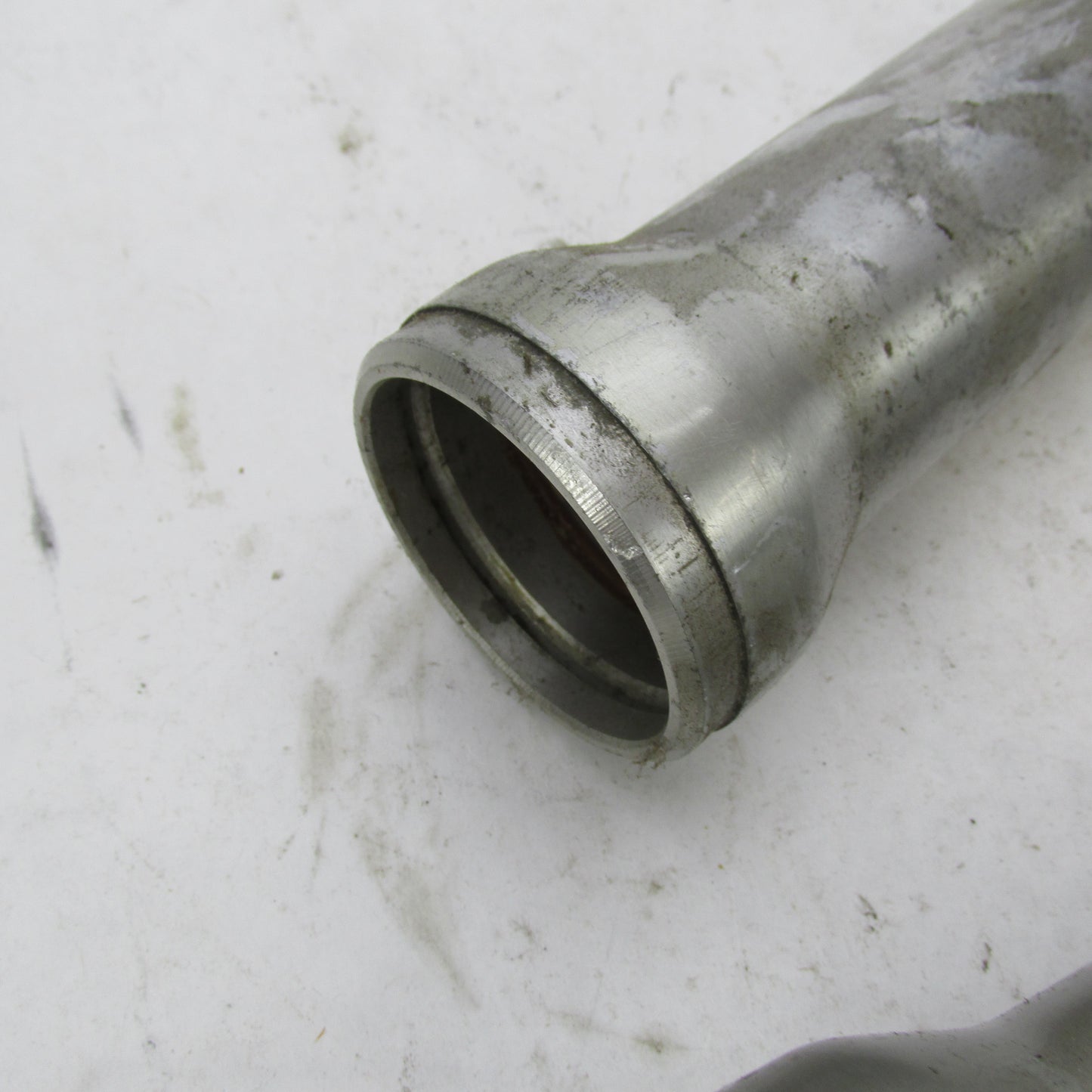 Pair of Harley Davidson OEM 39mm Front Fork Assy. Dyna 88-99 45919-87