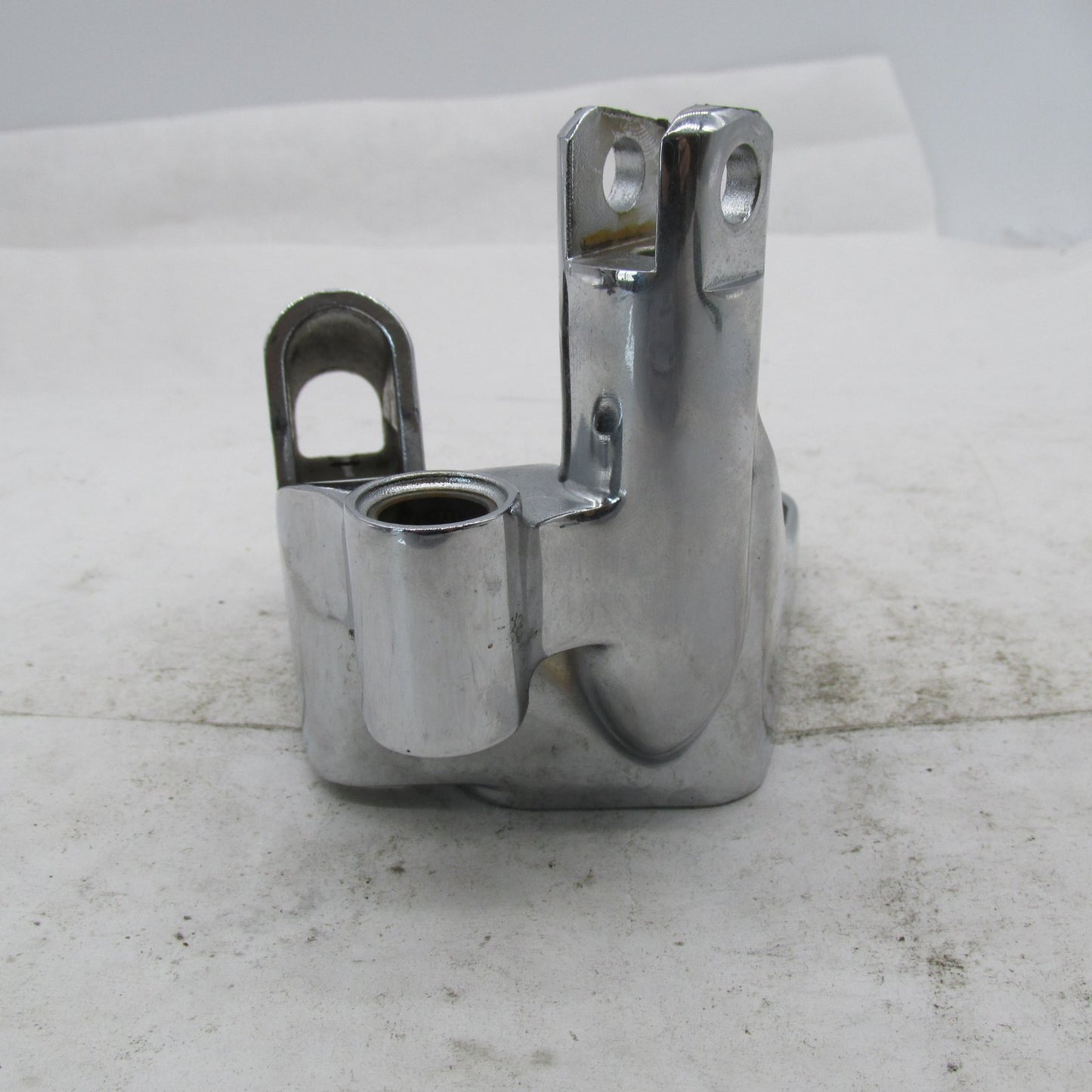 Harley OEM 00-06 FX Softail Chrome Left Shifter Forward Control Bracke