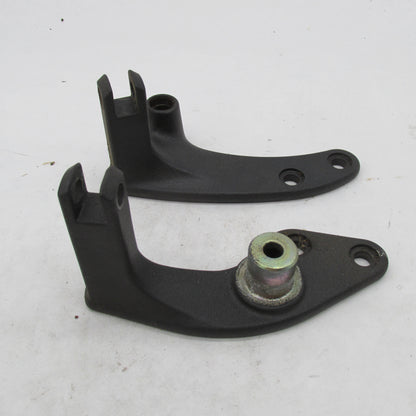 Pair of Harley Davidson OEM Stock Dyna Footrest Brackets 42481-92 3369