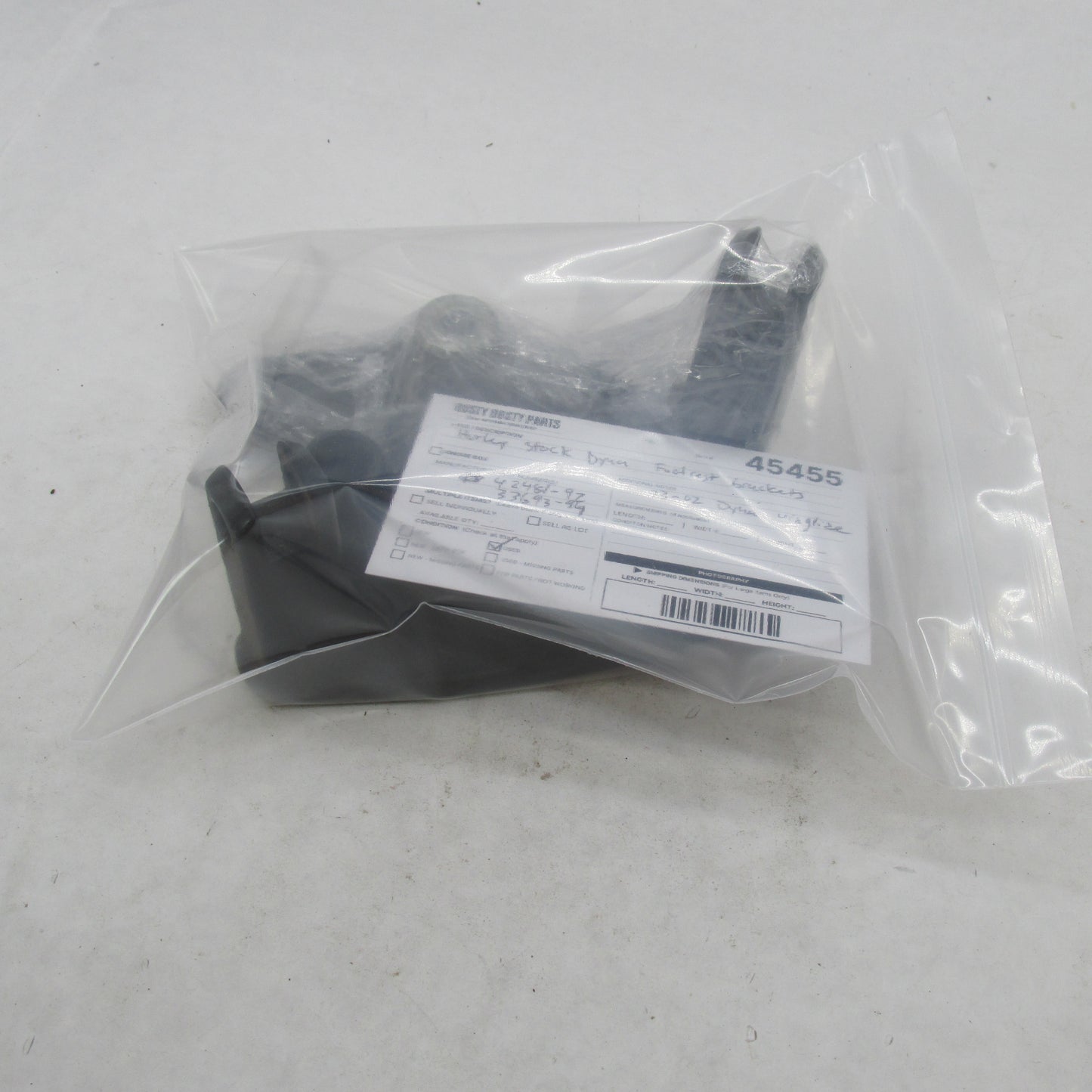 Pair of Harley Davidson OEM Stock Dyna Footrest Brackets 42481-92 3369