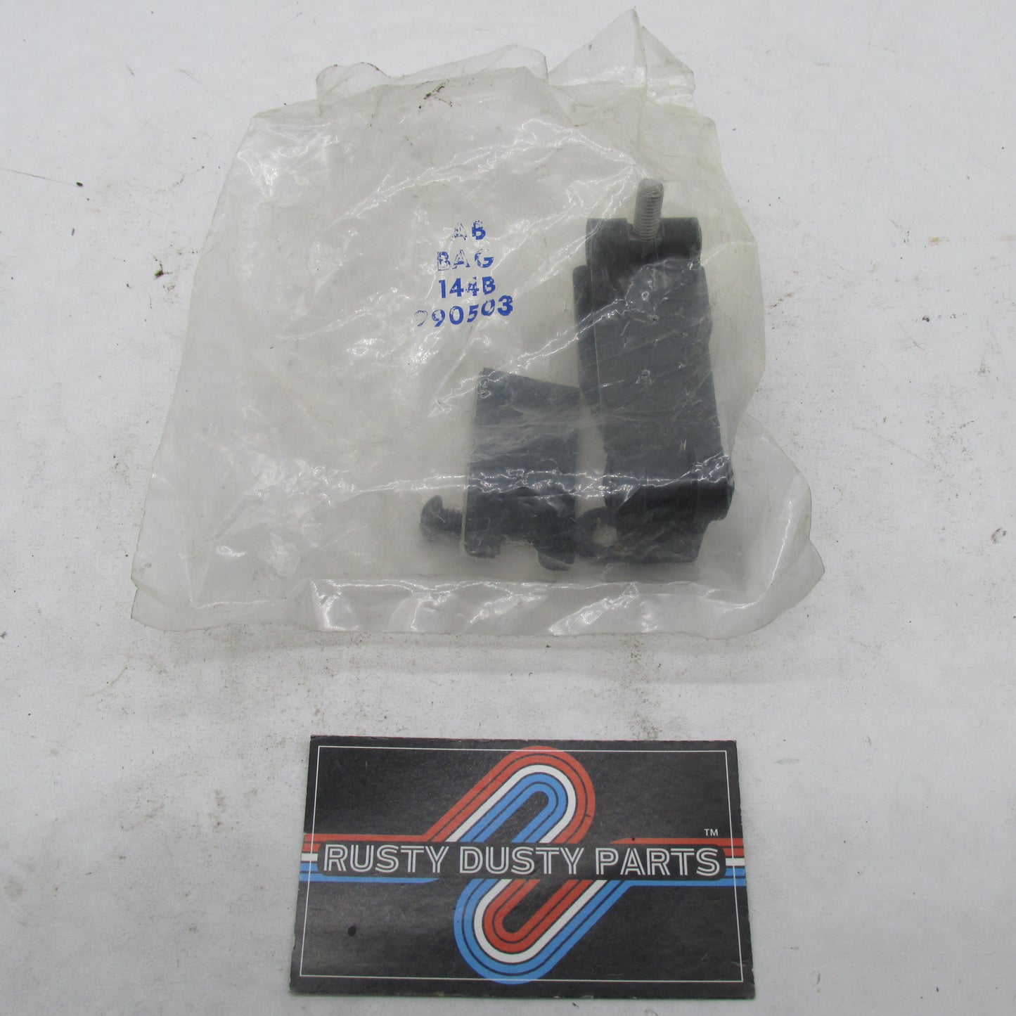 Harley-Davidson OEM Dyna Convertible Windshield Mount & Clamp Bracket