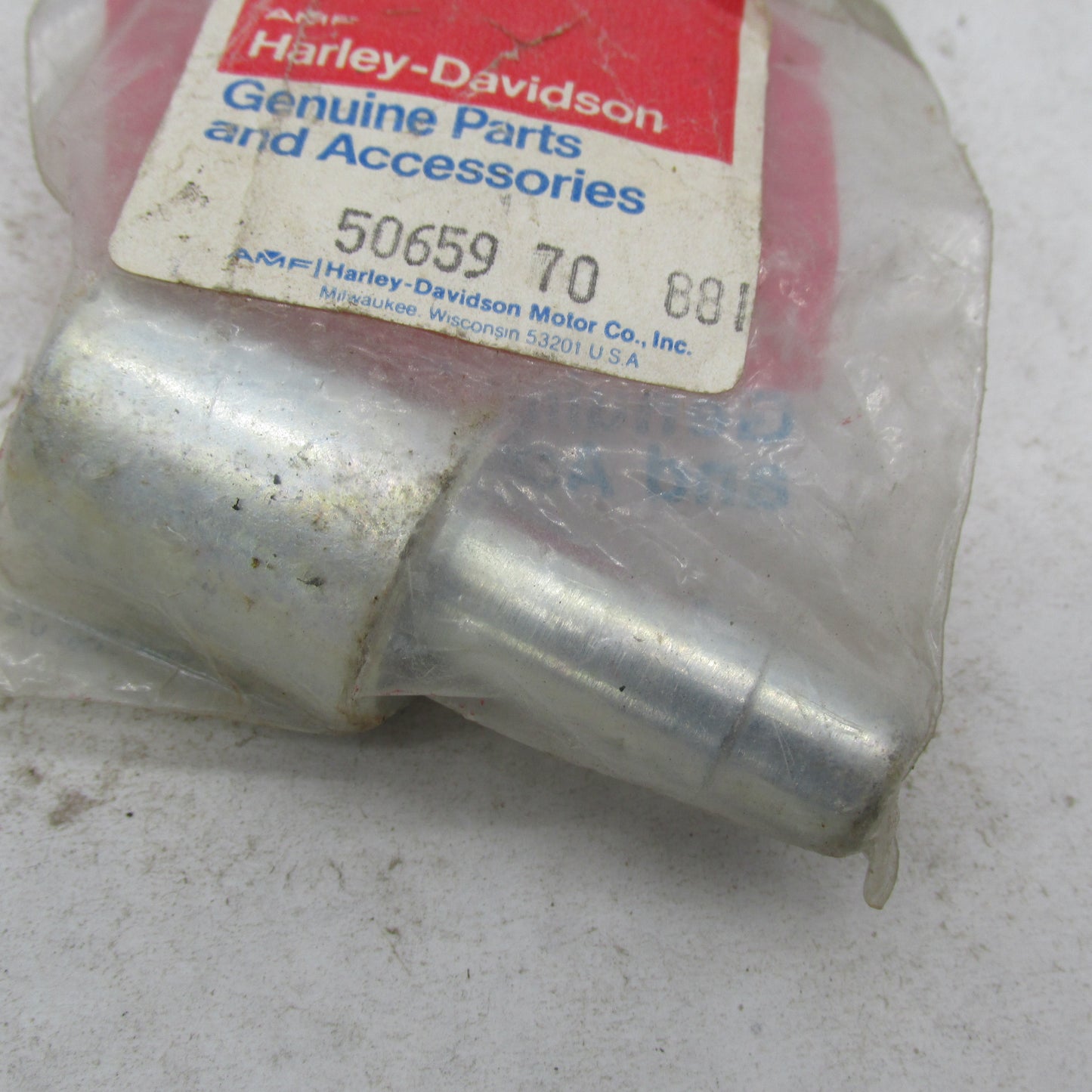 Harley-Davidson OEM 70-78 FL/FLH Left Front Footboard Support Stud 506