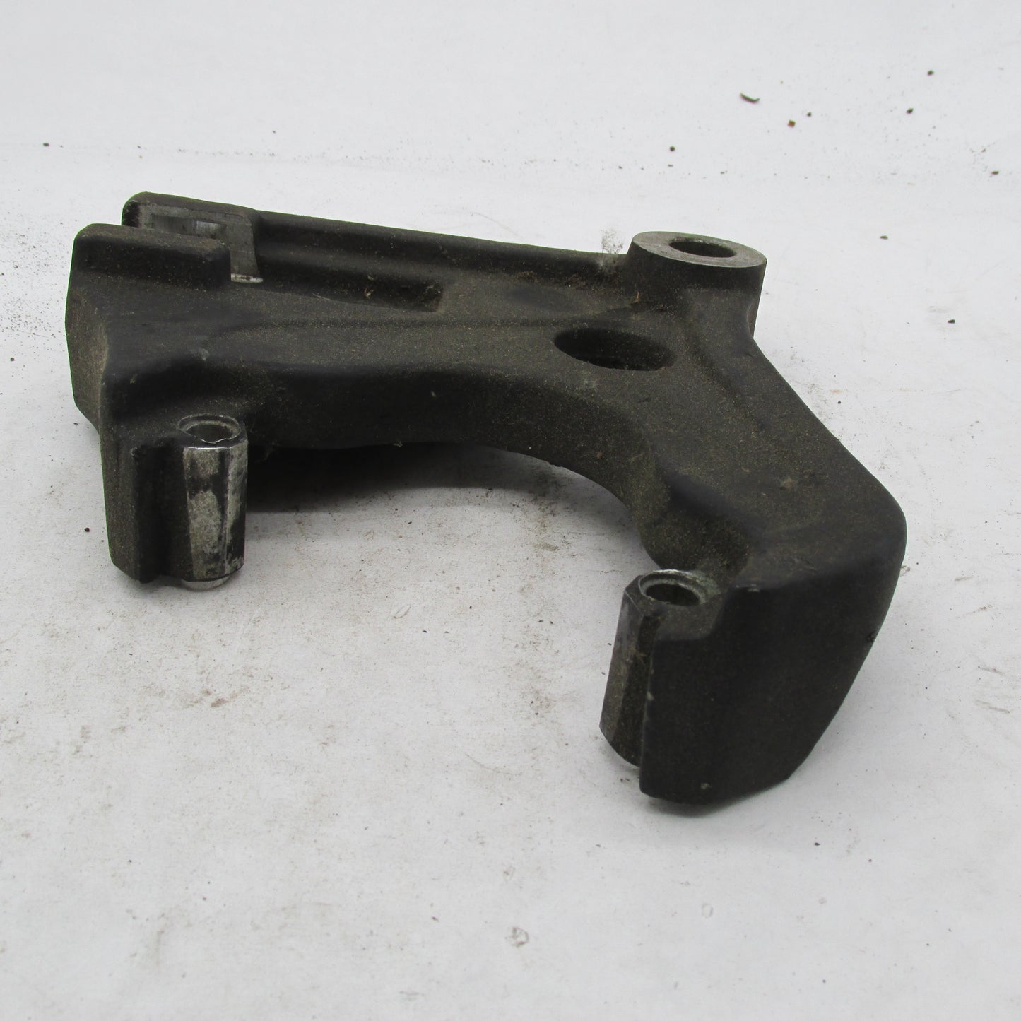 Harley-Davidson OEM 91-99 Dyna Rear Brake Caliper Bracket 44204-90