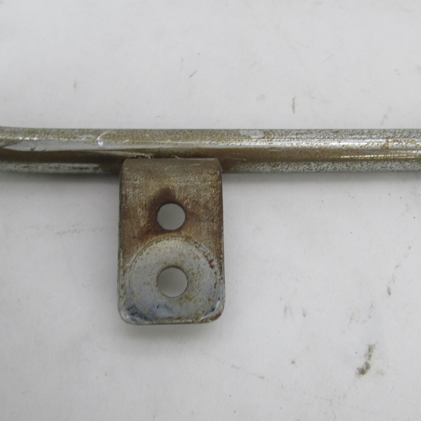 Harley Vintage Twin Tube 18" x 9" Left-Side Saddlebag Guard Rail Crash