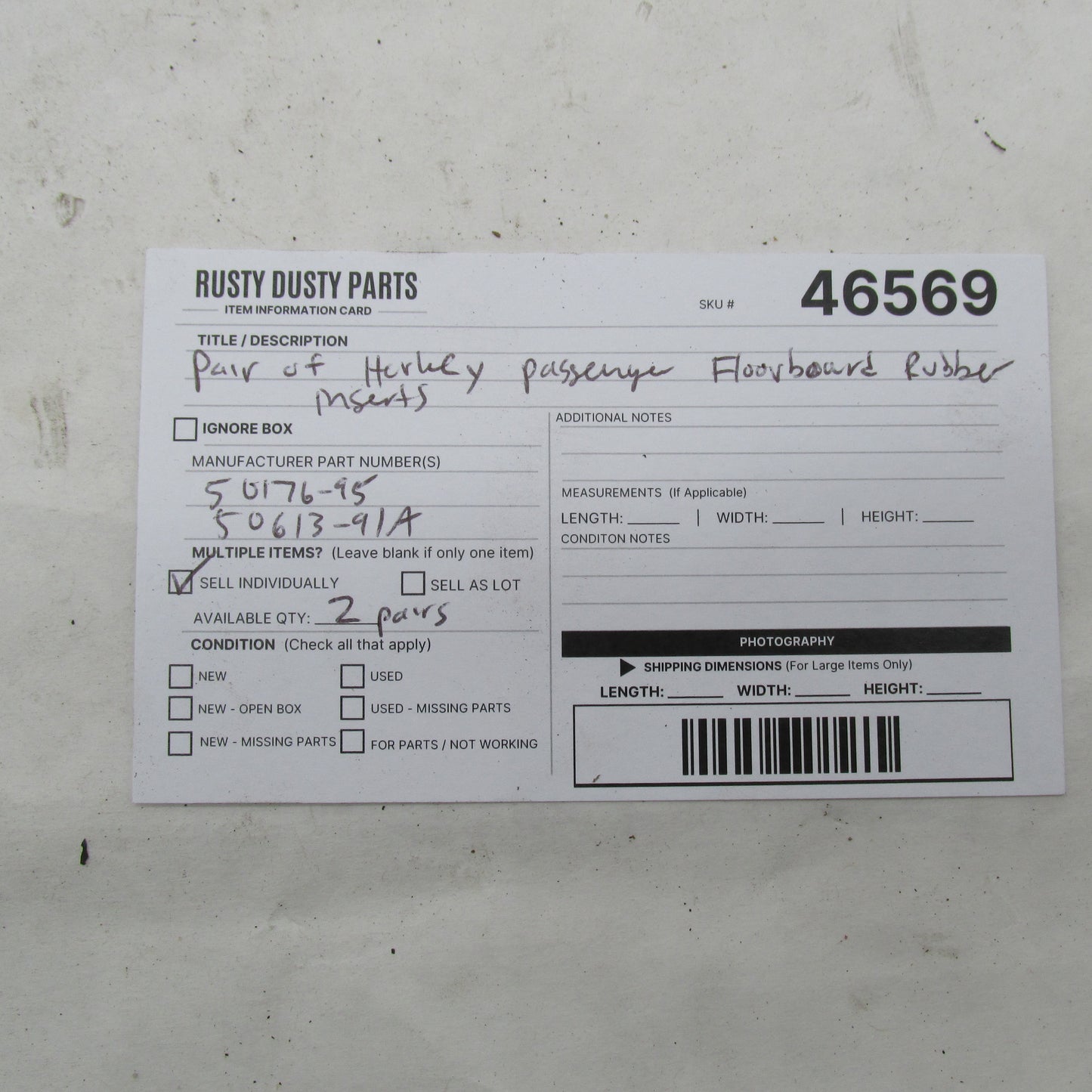 Pair of Harley-Davidson OEM Passenger Floorboard Rubber Inserts 50613-