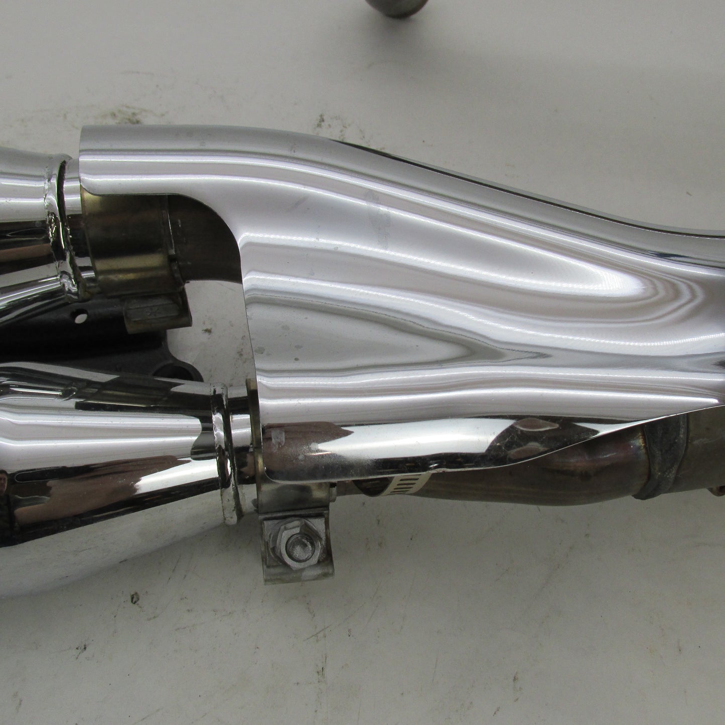 Harley Davidson OEM DYNA FXDF Fat Bob Stock Exhaust System 64705-08B 6