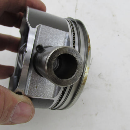 Pair of Harley OEM Stock 99-06 Twin Cam 88 Pistons w/ Wrist Pins 22095