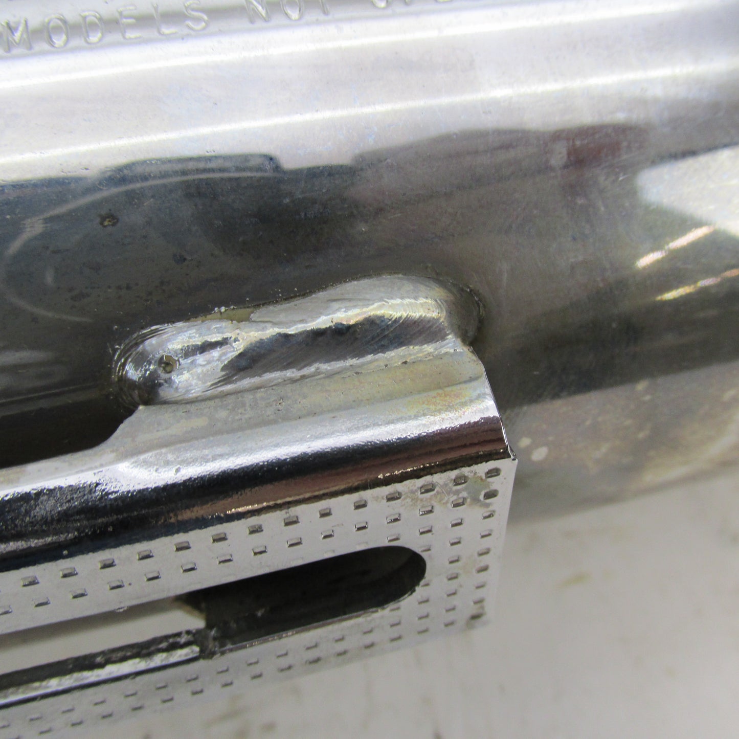 Harley-Davidson OEM Stock CVO Dyna Slash Cut Muffler Chrome 80402-01