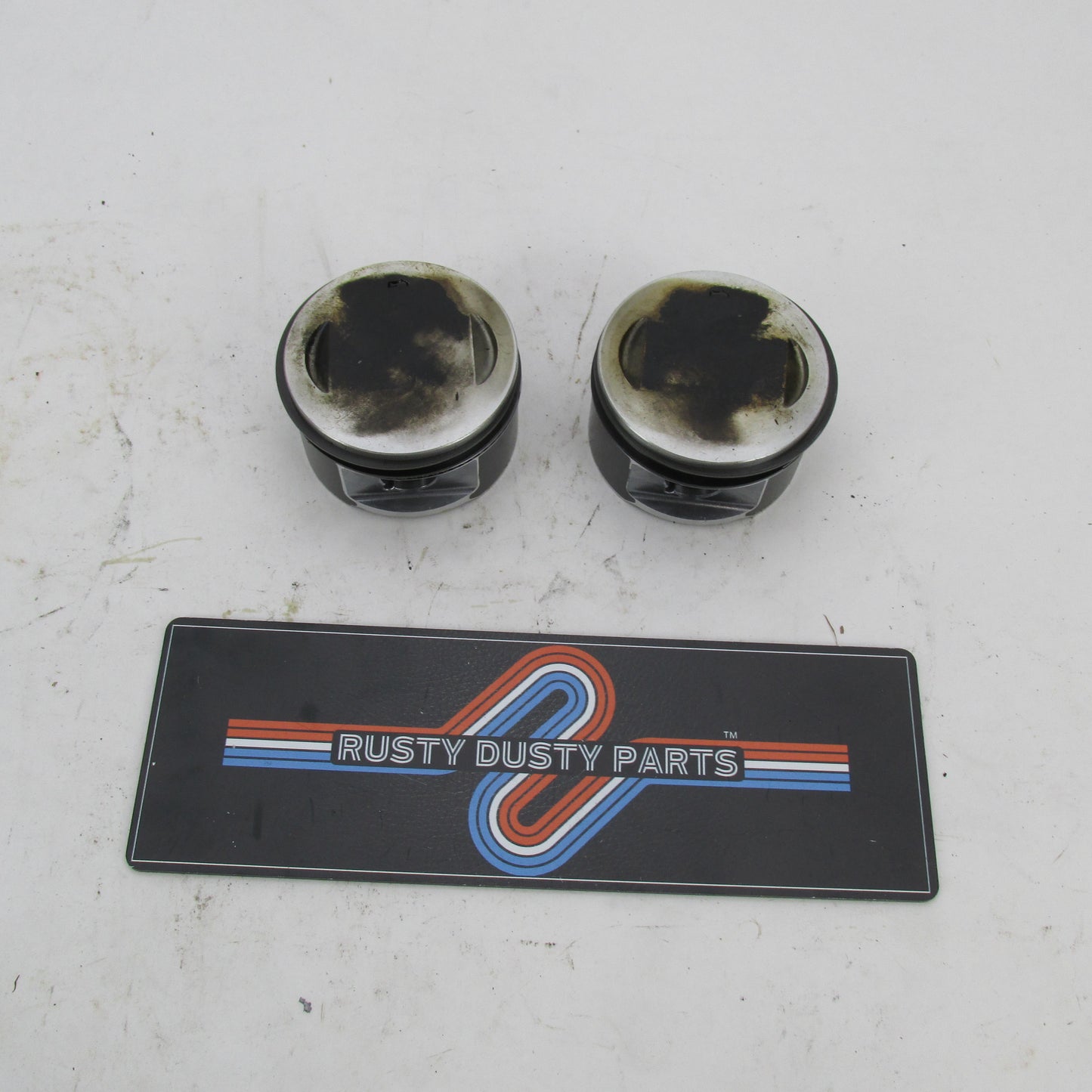 Pair of Harley-Davidson OEM Stock 99-06 Twin Cam 88 Pistons STD Bore 2