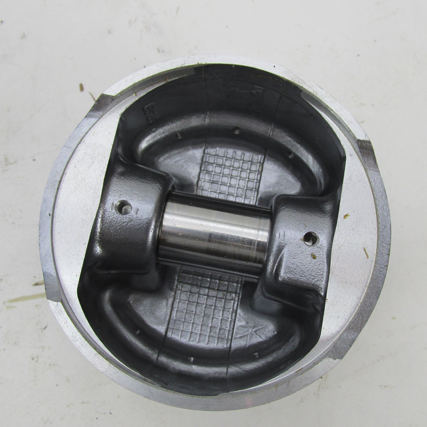 Pair of Harley-Davidson OEM Stock 99-06 Twin Cam 88 Pistons STD Bore 2