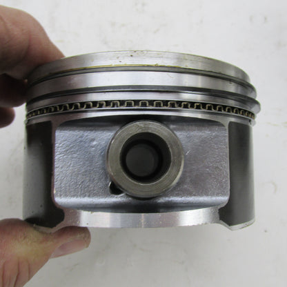 Pair of Harley-Davidson OEM Stock 99-06 Twin Cam 88 Pistons STD Bore 2