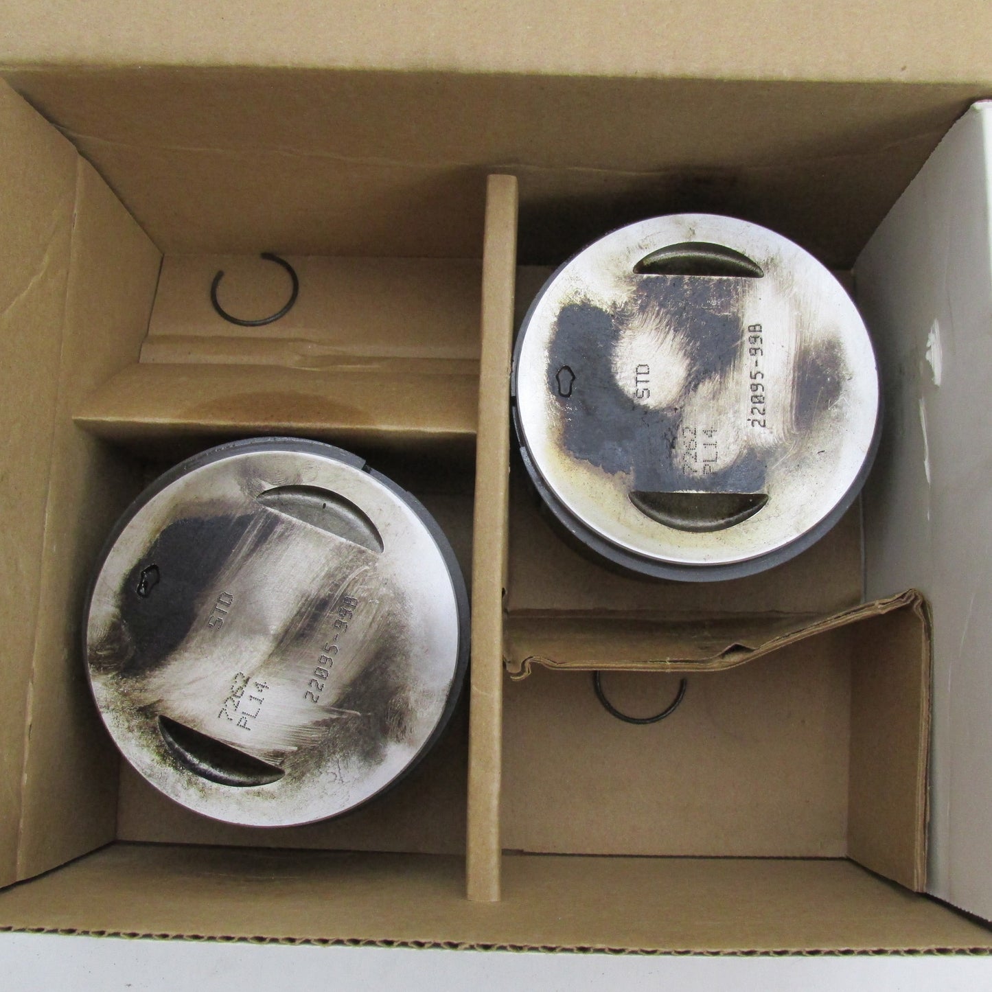 Pair of Harley-Davidson OEM Stock 99-06 Twin Cam 88 Pistons STD Bore 2