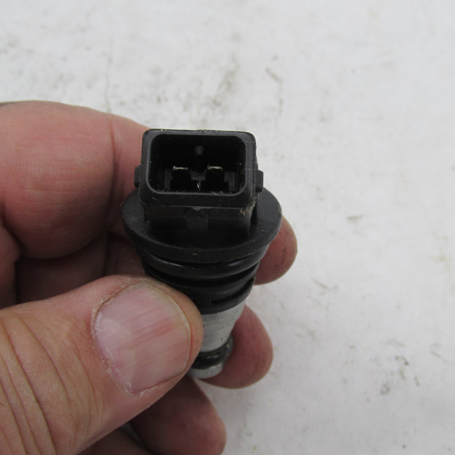 Pair of Harley OEM 95-99 Evo 80ci Magneti EFI Fuel Injectors 27218-95