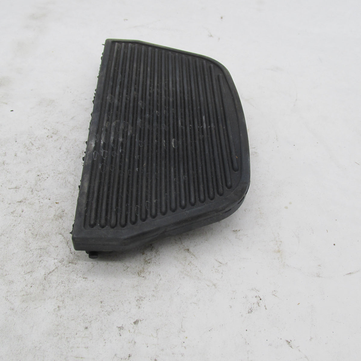 Harley-Davidson OEM Touring Passenger Footboard Rubber Insert 50606-06