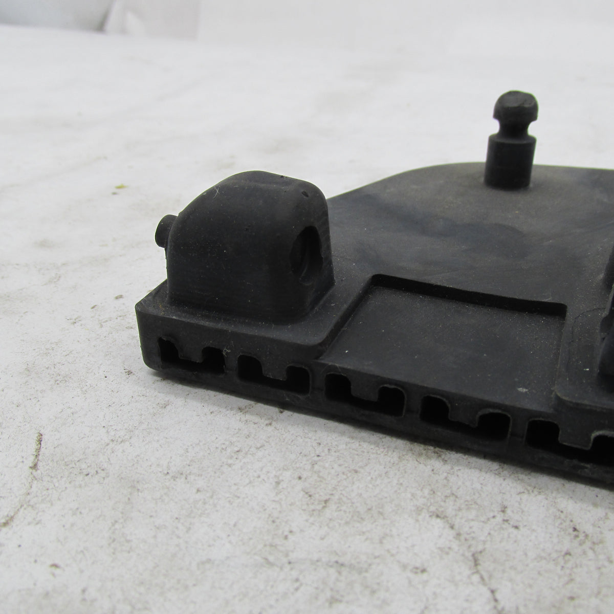 Harley-Davidson OEM Touring Passenger Footboard Rubber Insert 50606-06