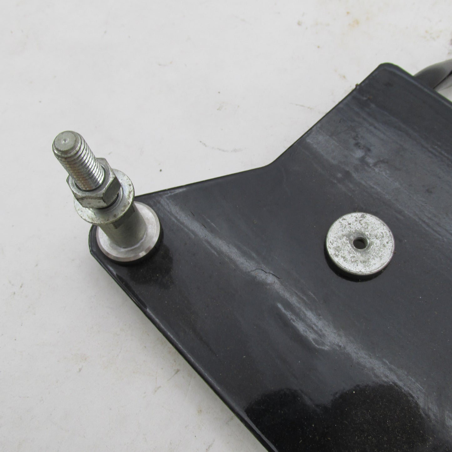 Harley Davidson OEM Right Side Saddlebag Support Bracket Softail EVO 9