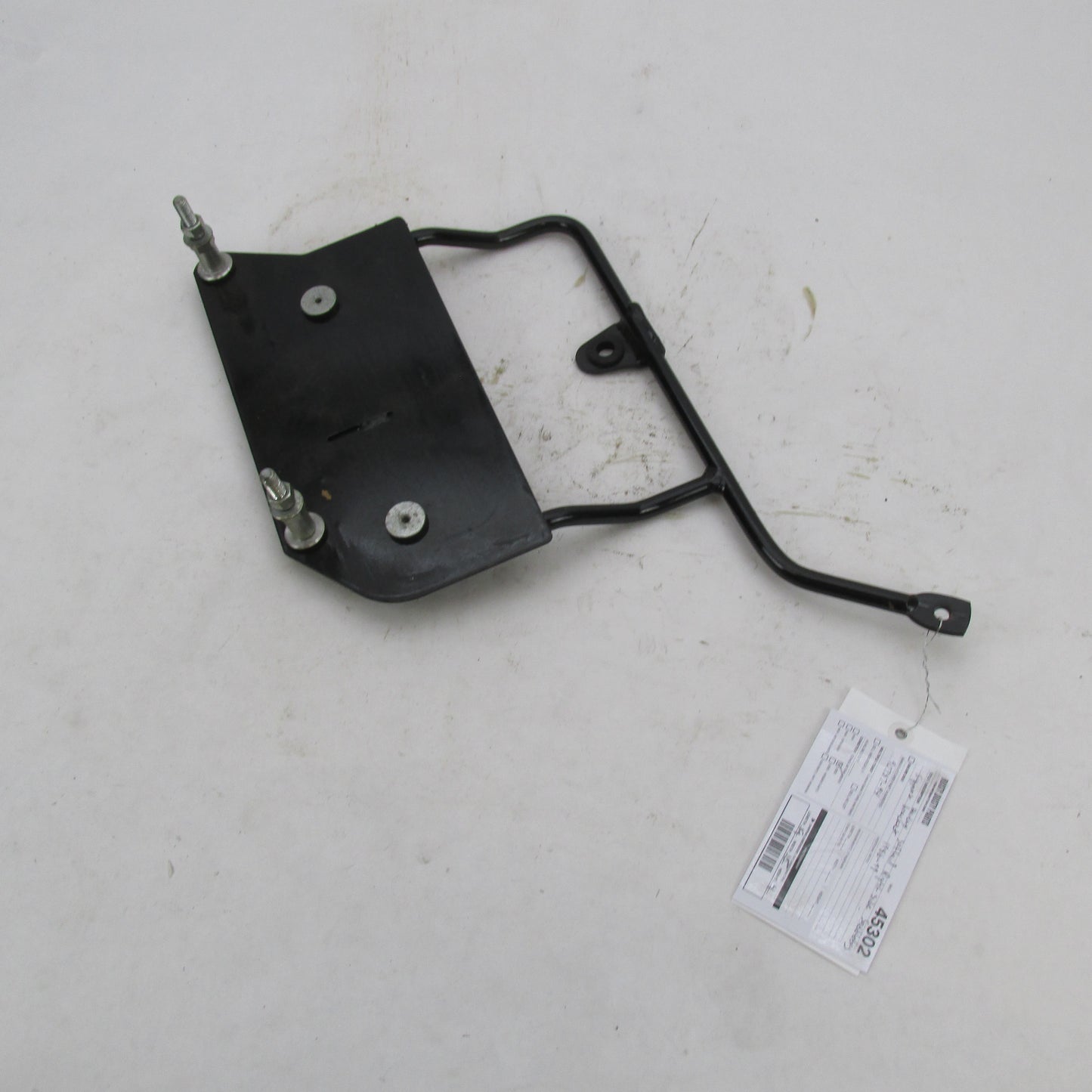 Harley Davidson OEM Right Side Saddlebag Support Bracket Softail EVO 9