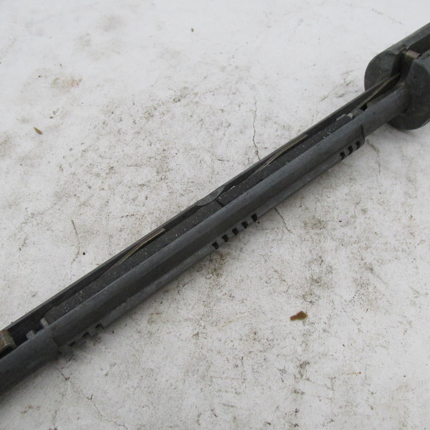 Vintage Sunnen .900" Keyway Honing Mandrel Body w/ Pivoting Metal Guid