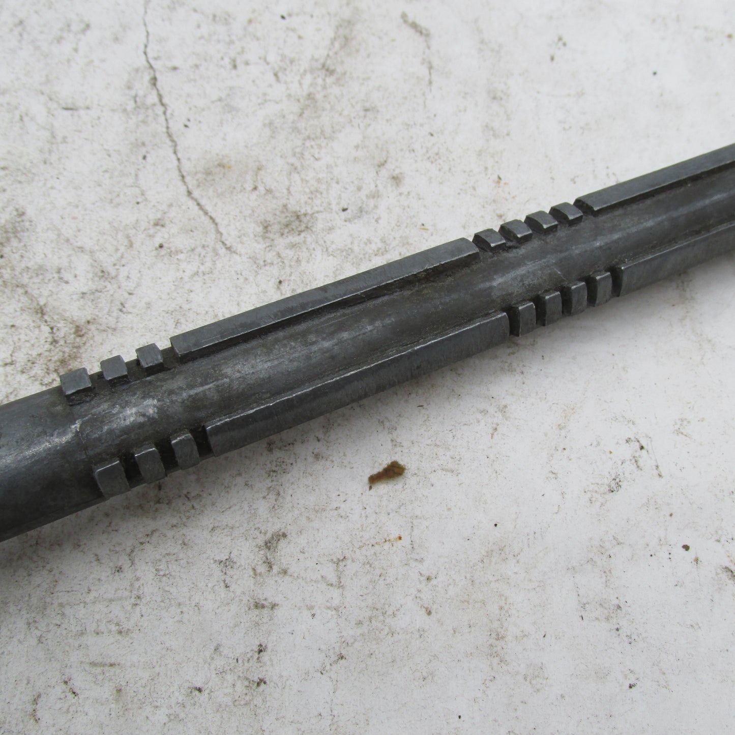 Vintage Sunnen .900" Keyway Honing Mandrel Body w/ Pivoting Metal Guid