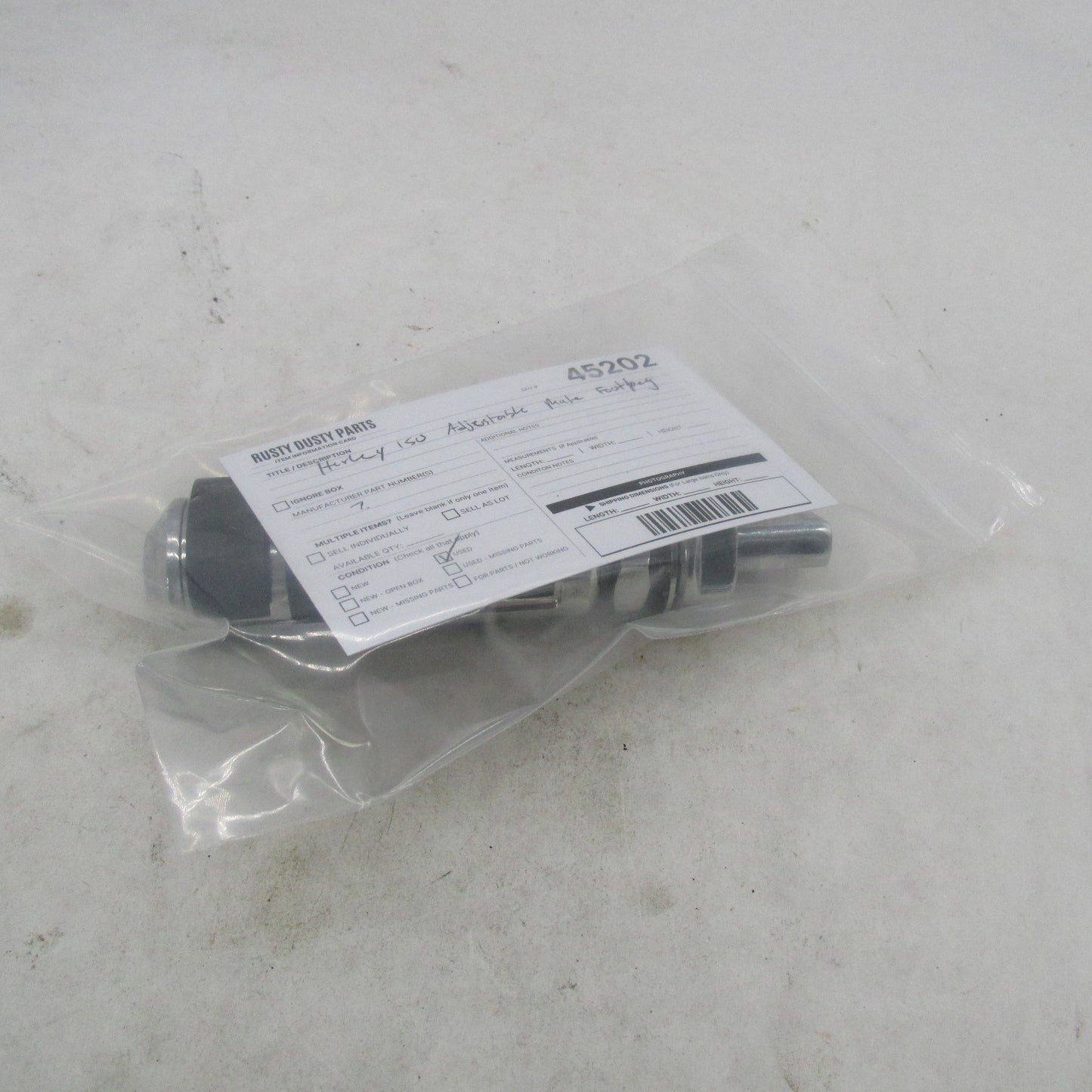 Single Harley Davidson Genuine ISO Adjustable Male Mount Footpeg DYNA