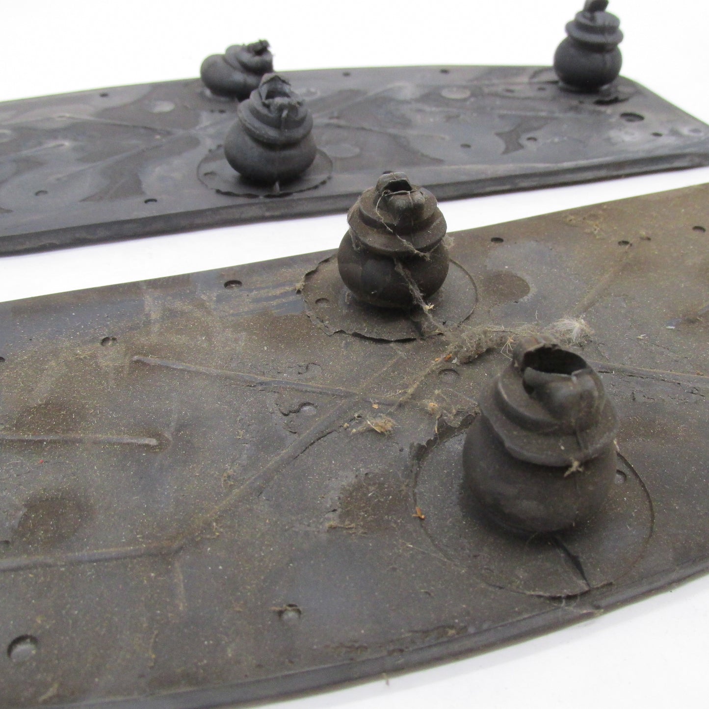 Pair of Harley Davidson Genuine Floorboard Footboard Rubber Inserts 50