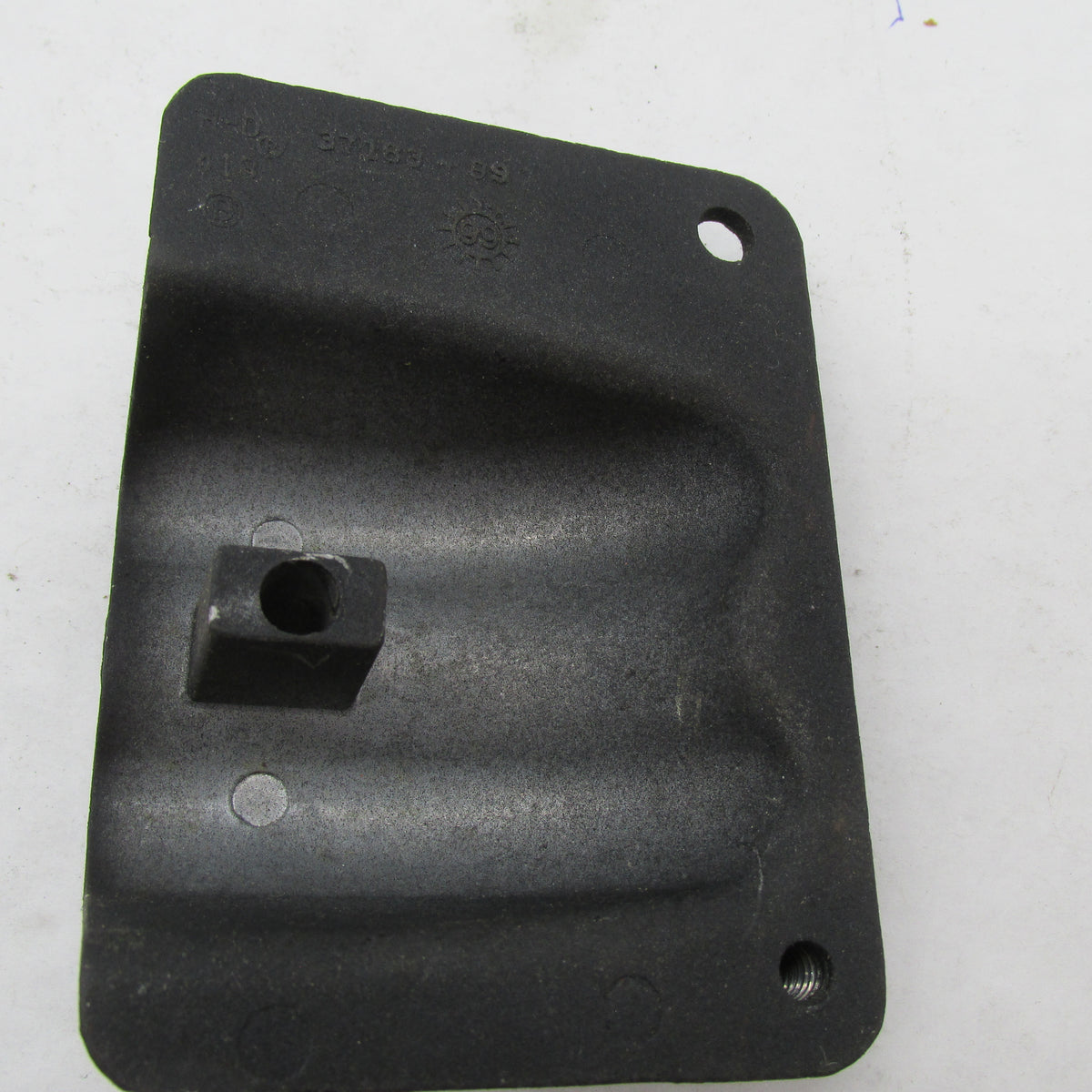 Harley Davidson OEM Dyna Transmission Oil Line Cover 37178-99 37183-99