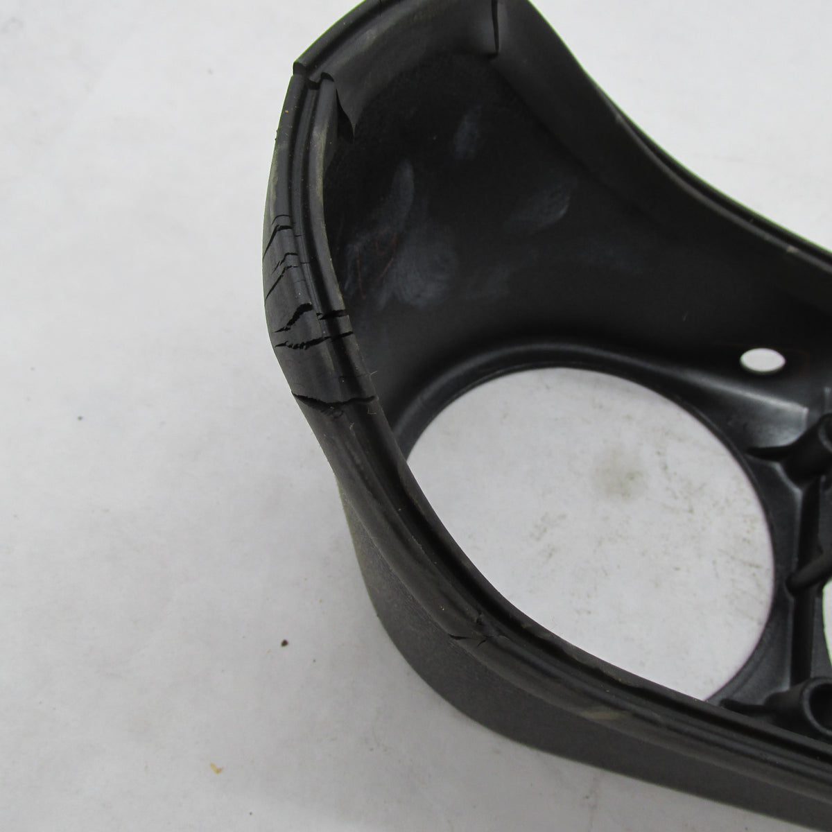 Harley Davidson OEM Black Gas Tank Dash Gauge Housing 67185-95