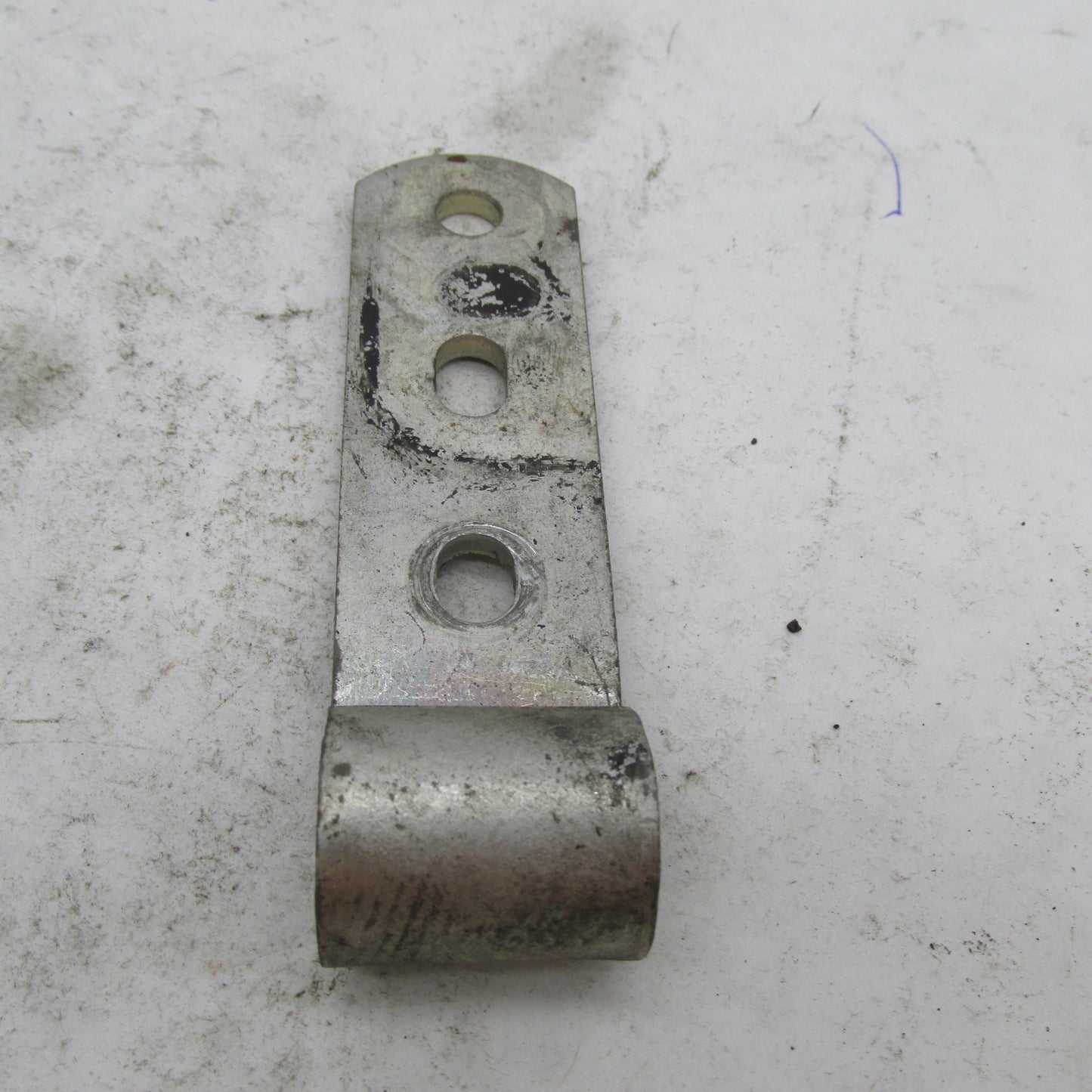 Harley Davidson OEM Seat Saddle Spring Bar Bracket 52596-65