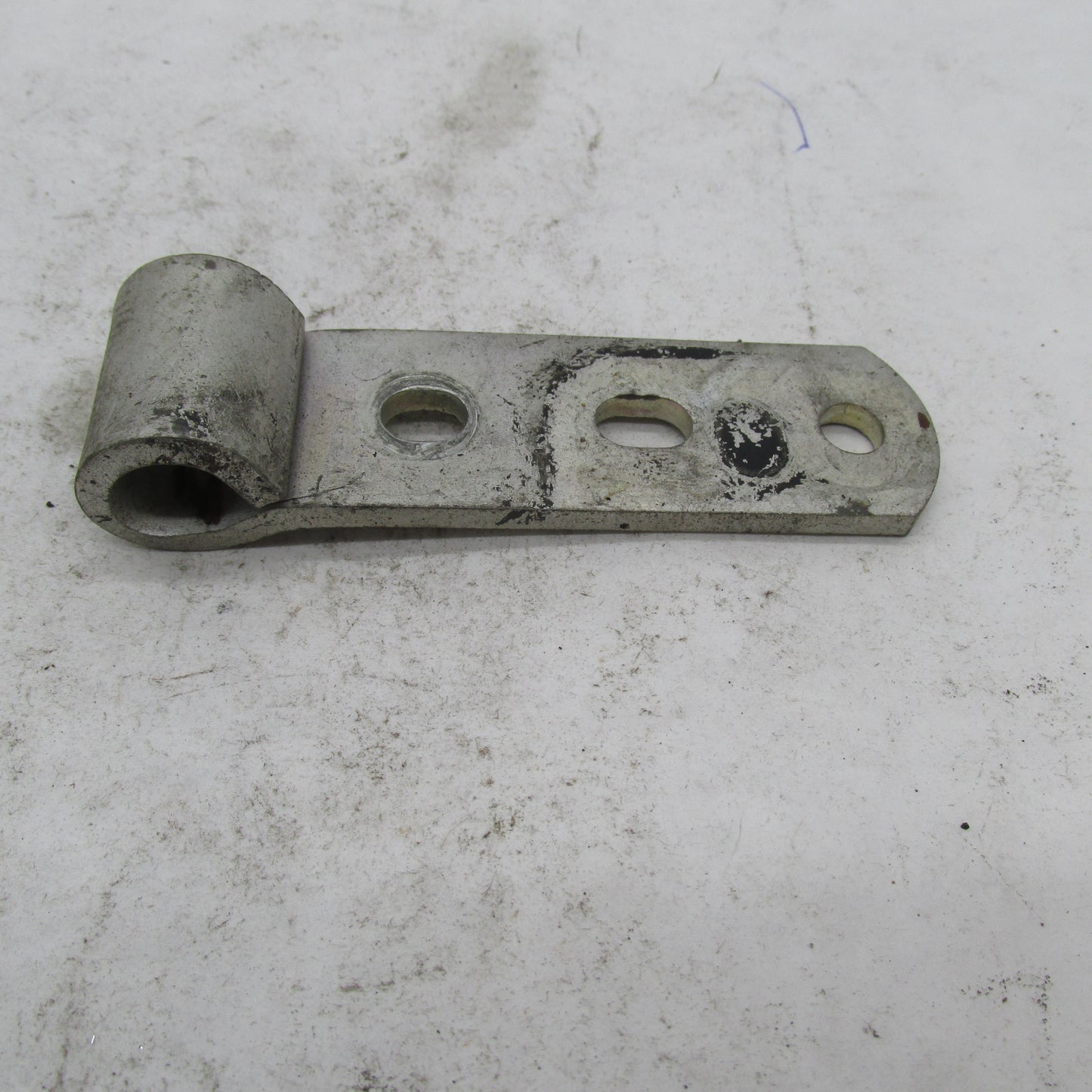 Harley Davidson OEM Seat Saddle Spring Bar Bracket 52596-65