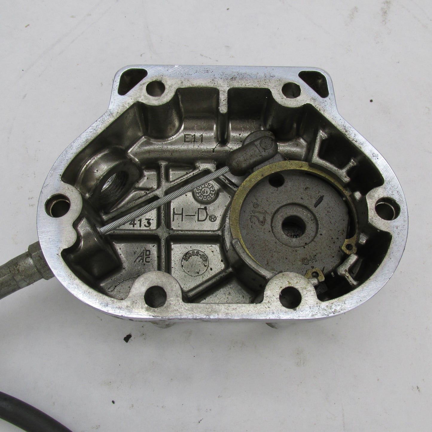 Harley Davidson OEM 5 Speed Trans. Clutch Cable + Side Cover 37082-99