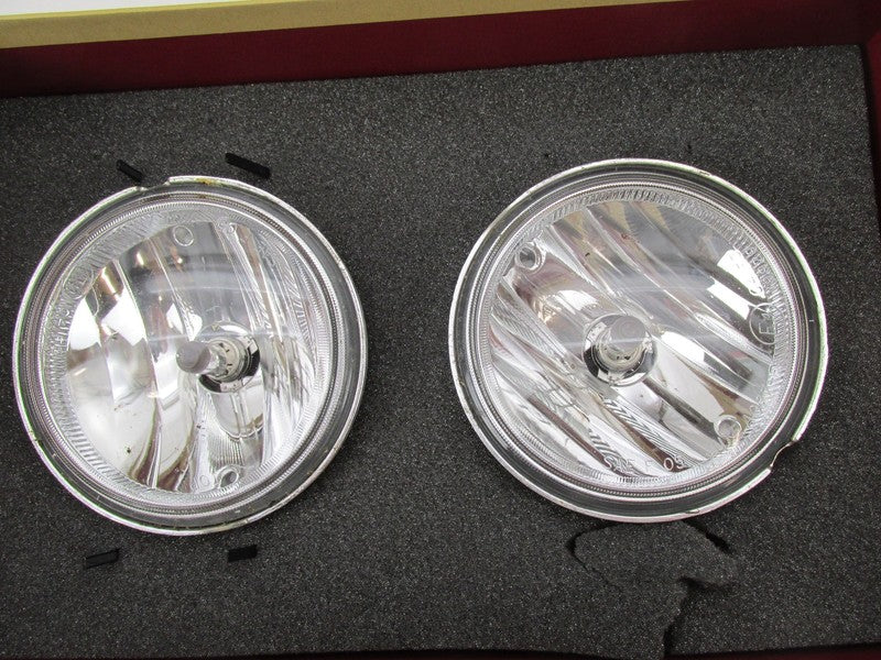 Pair of Indian Genuine Chieftain 2014-2017 Roadmaster Aux Fog Lights w