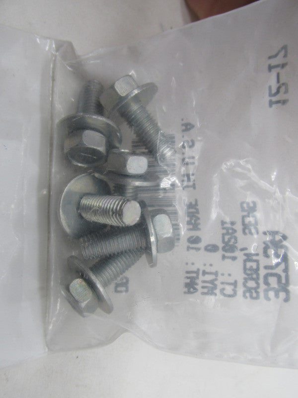 Lot of 6 Harley Davidson Genuine NOS SEMS Screws 3579A