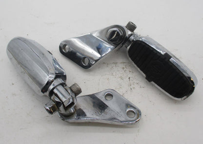 Harley Davidson Chrome Passenger Footpegs & Mounting Brackets